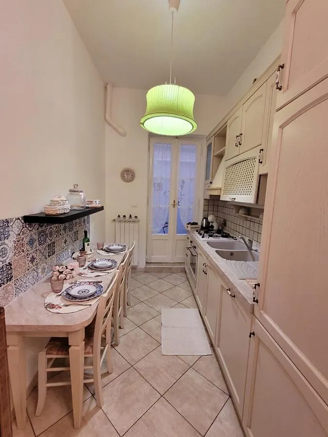 Villa Frascati Antica 0*,  Italia